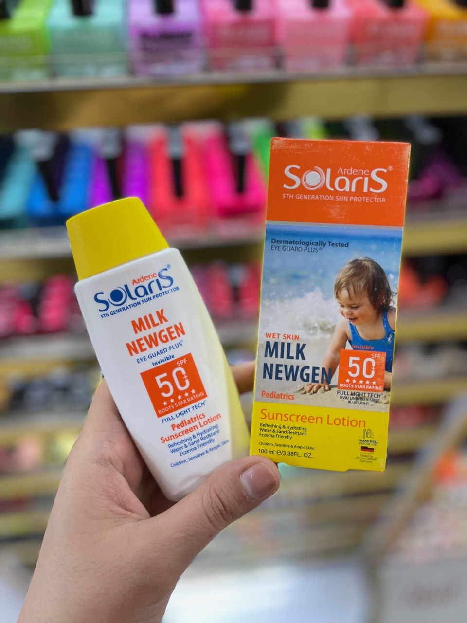 ضد آفتاب سولاریس کودک بیرنگ میلک نیوژن  SPF 50  